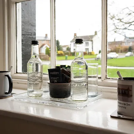 The Shepherds Inn, 4*