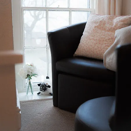 The Shepherds Inn, 4*