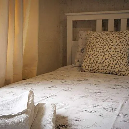 The Shepherds Inn, 여관