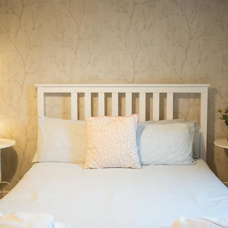 Мини-отель The Shepherds Inn,