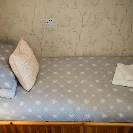 Мини-отель The Shepherds Inn, 3*